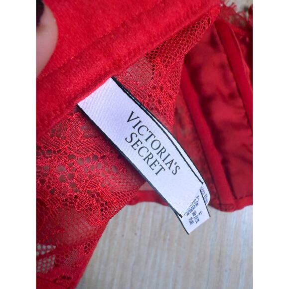 Victoria's Secret red lace corset top size Medium - Picture 6 of 8